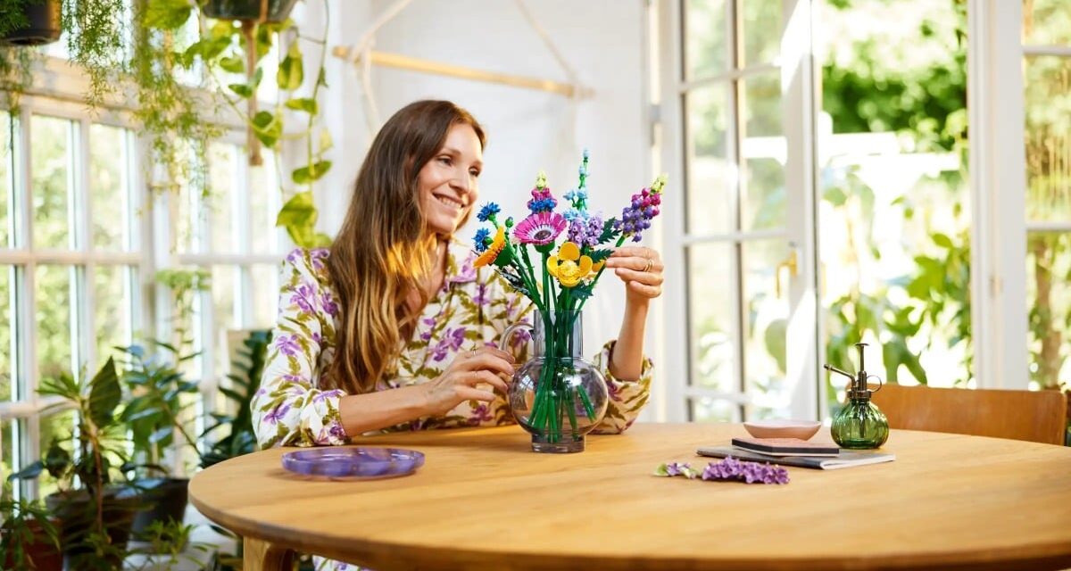 Best Lego deal: Get flower Lego sets 20% off at Amazon