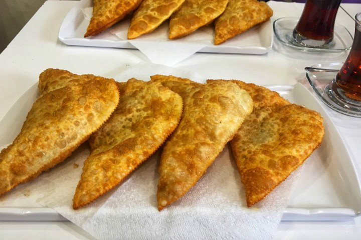 İstanbul'da Çiğ Börek Yiyebileceğiniz En İyi 7 Mekan