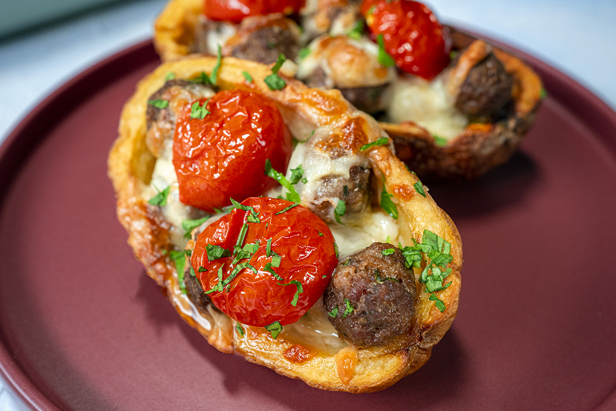 Misket Köfteli Çanak Patates Tarifi