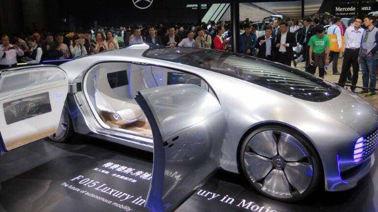 Şaşırtan elektrikli otomobil yorumu Gelecekte fiyatlar artar mı azalır mı