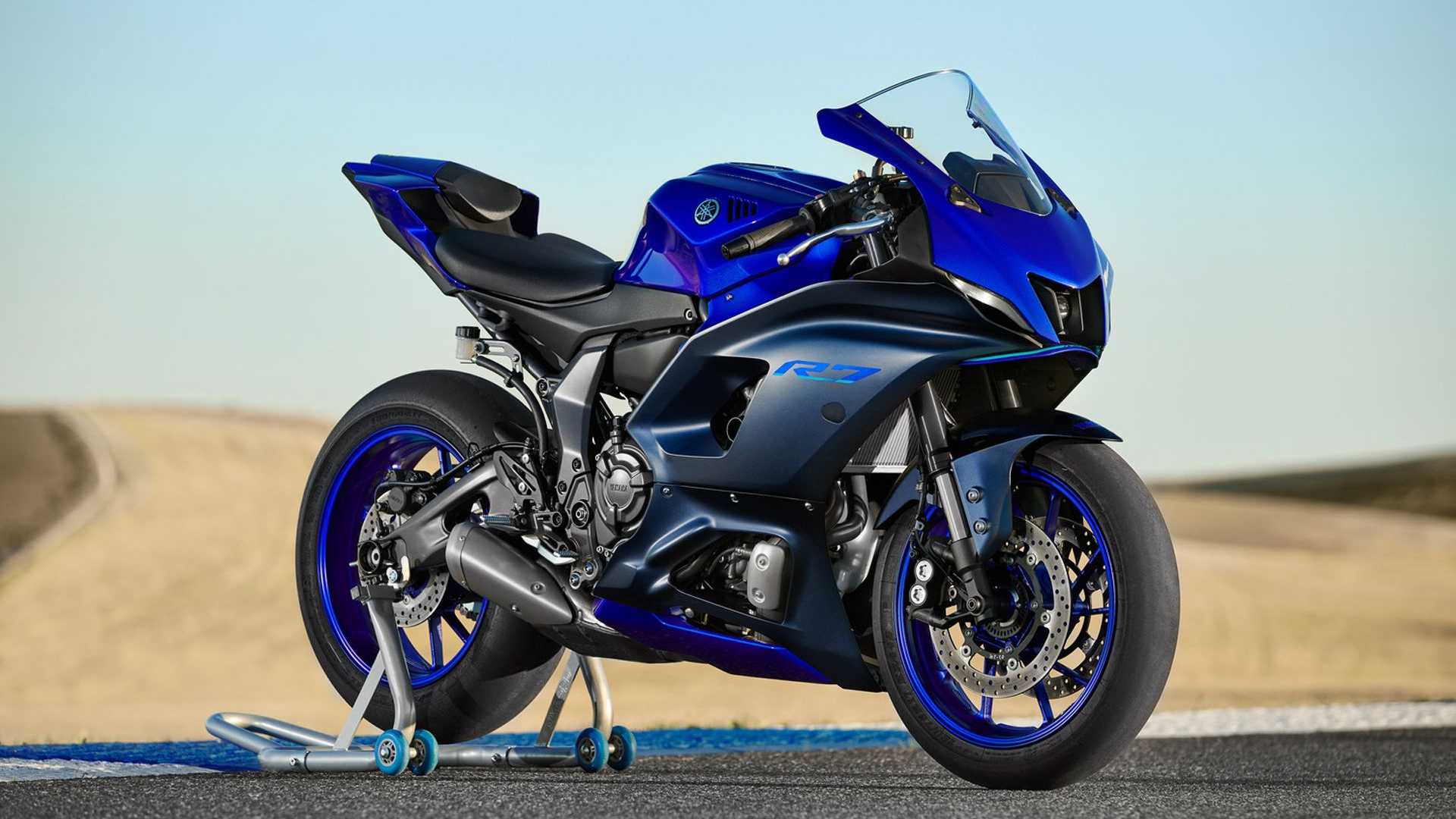 Yamaha R6’nın yerini alan R7 nihayet tanıtıldı!