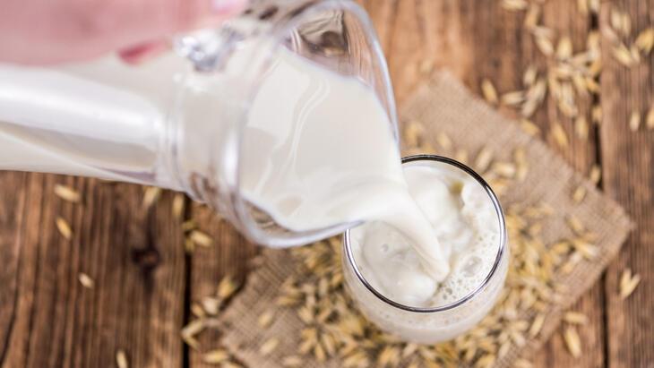 Bitkisel süt mü yoksa hayvansal süt mü daha sağlıklı?