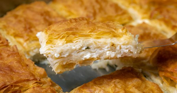 Sütle Pişen Börek Tarifi, Nasıl Yapılır? (Resimli – Videolu)