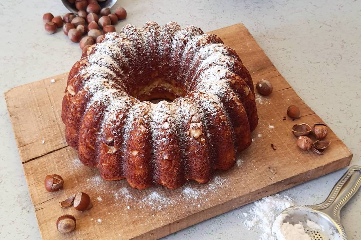 Muzlu Fındıklı Kek Tarifi