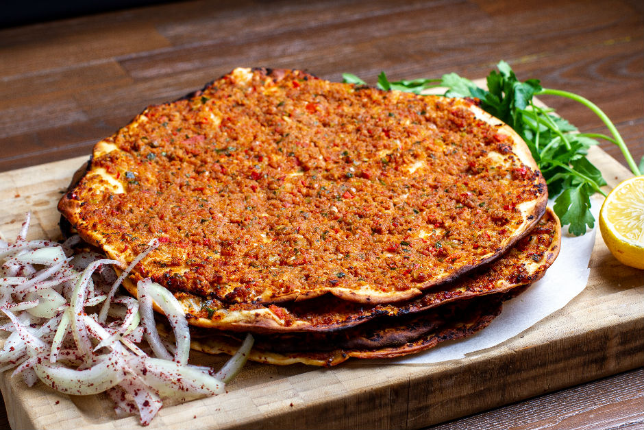 Lahmacun Tarifi
