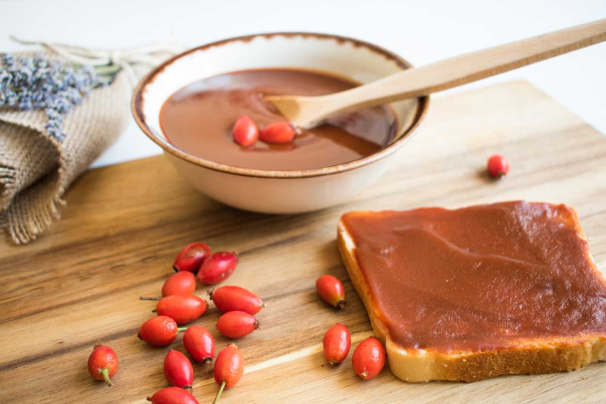 kusburnu-pekmezi-faydalari-shutter-3