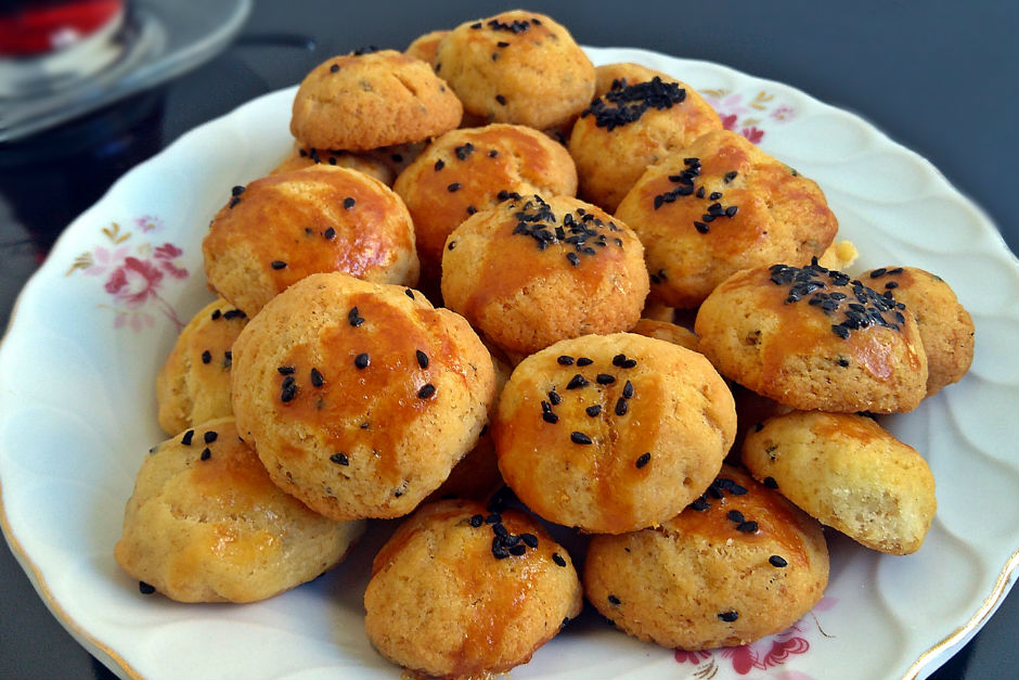 Tuzlu Mini Kurabiyeler Tarifi