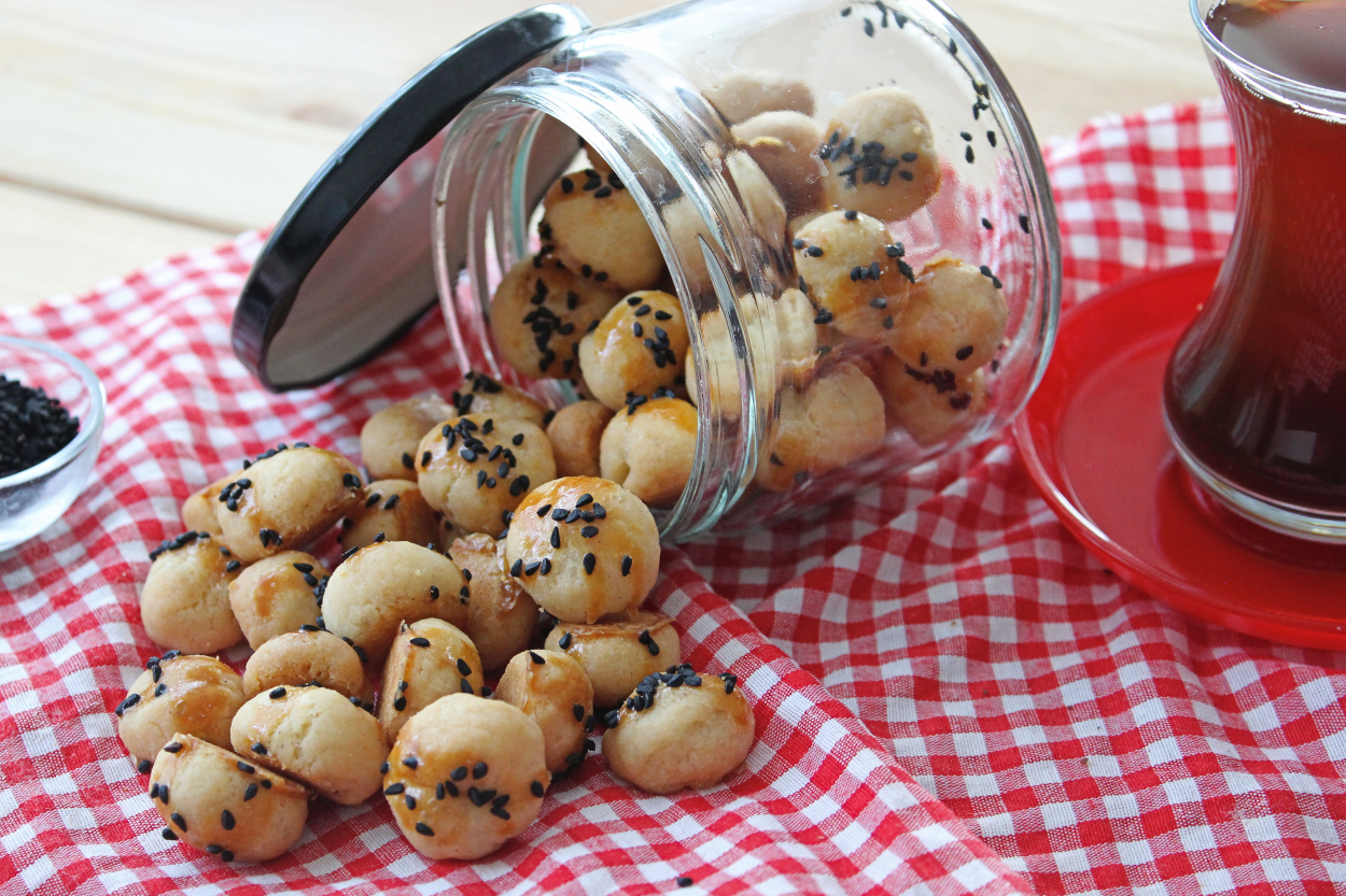 Tuzlu Mini Kavanoz Kurabiyesi Tarifi