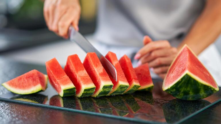 Karpuz tüketirken sağlık açısından dikkat etmeniz gereken 6 kural
