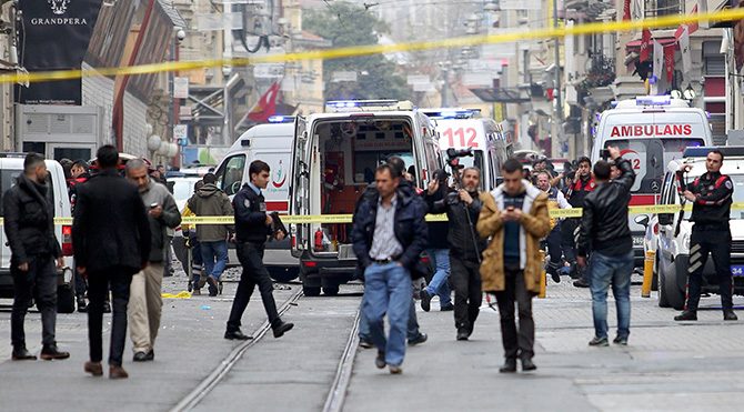 Taksim İstiklal Caddesi'ndeki patlama dünya basınında - Son dakika dünya haberleri – Sözcü