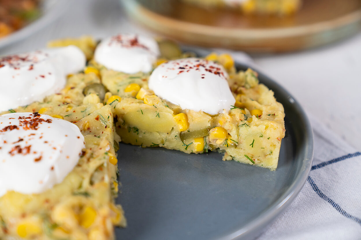 Yoğurtlu Patates Salatası Tarifi