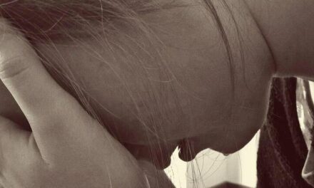 Rüyada Cenaze Evi Görmek Nedir? Kendi Evinde Kalabalık Cenaze Evi Görmek Ne Demek?