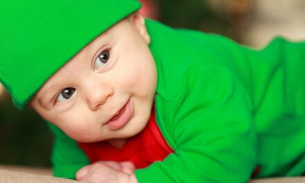 C ile Başlayan Erkek Bebek İsimleri 2023: C Harfi ile Başlayan Erkek İsimleri ve Anlamları Nelerdir?