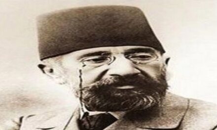 Kur’an’ı ayak altında çiğnemiş!