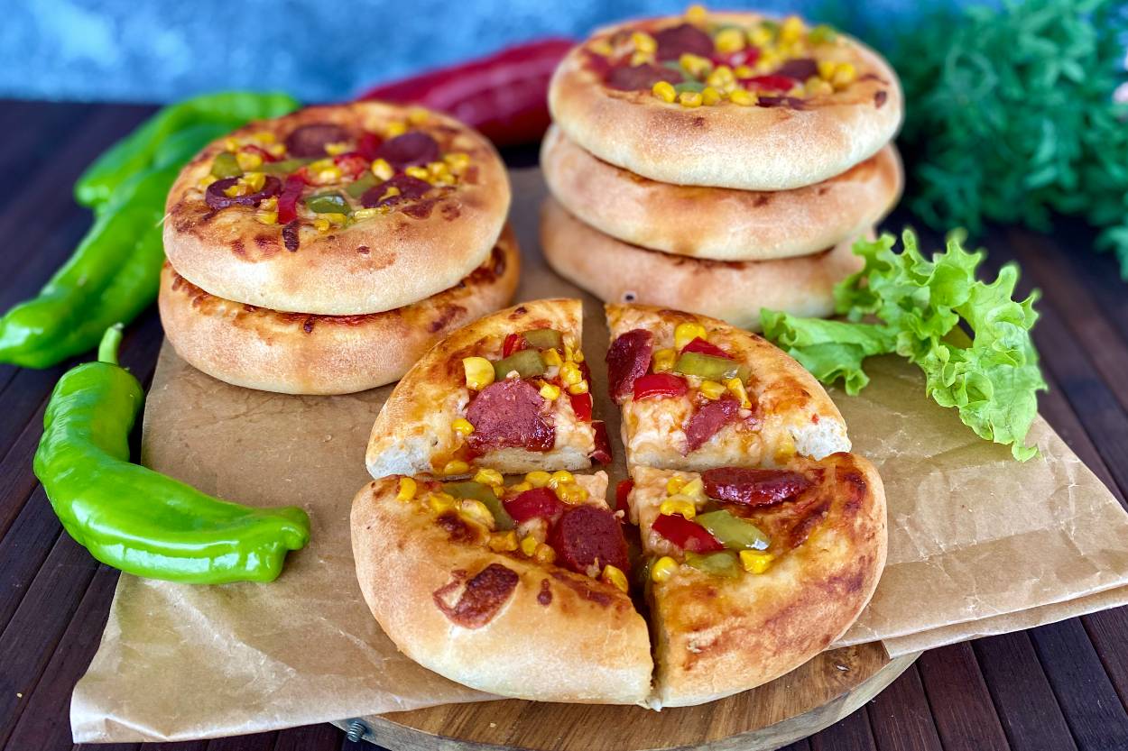 Mini Pizza Tarifi