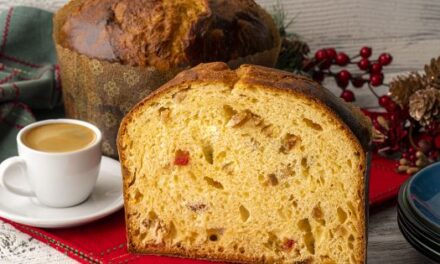 Panettone Tarifi, Nasıl Yapılır? (Videolu)