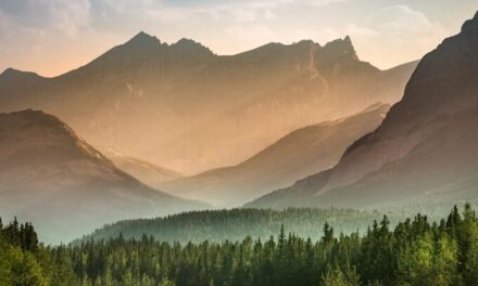 Rüyada Dağ Görmek Ne Demek? Kısaca Ne Anlama Gelir?
