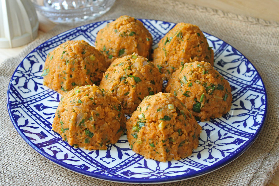 Limon Sıkacağında Mercimek Köftesi Tarifi