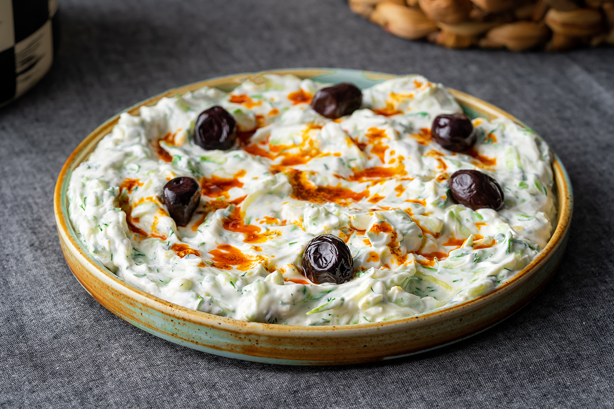 Kabaklı Kuru Cacık Tarifi