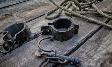 Rüyada Esir Görmek Ne Demek? Kısaca Ne Anlama Gelir?