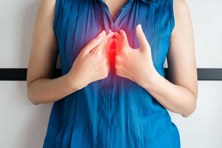 yemek-borusu-yanma-shutter-1