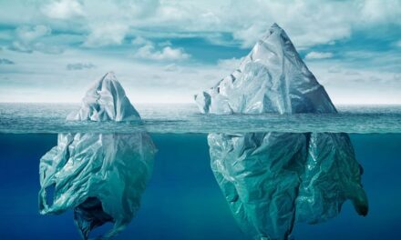 171 trilyon plastik yüzüyor, temizlemek imkansız!