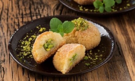 Antep Fıstıklı İrmik Tatlısı – Şerbetli Tatlılar ve Helvalar Haberleri