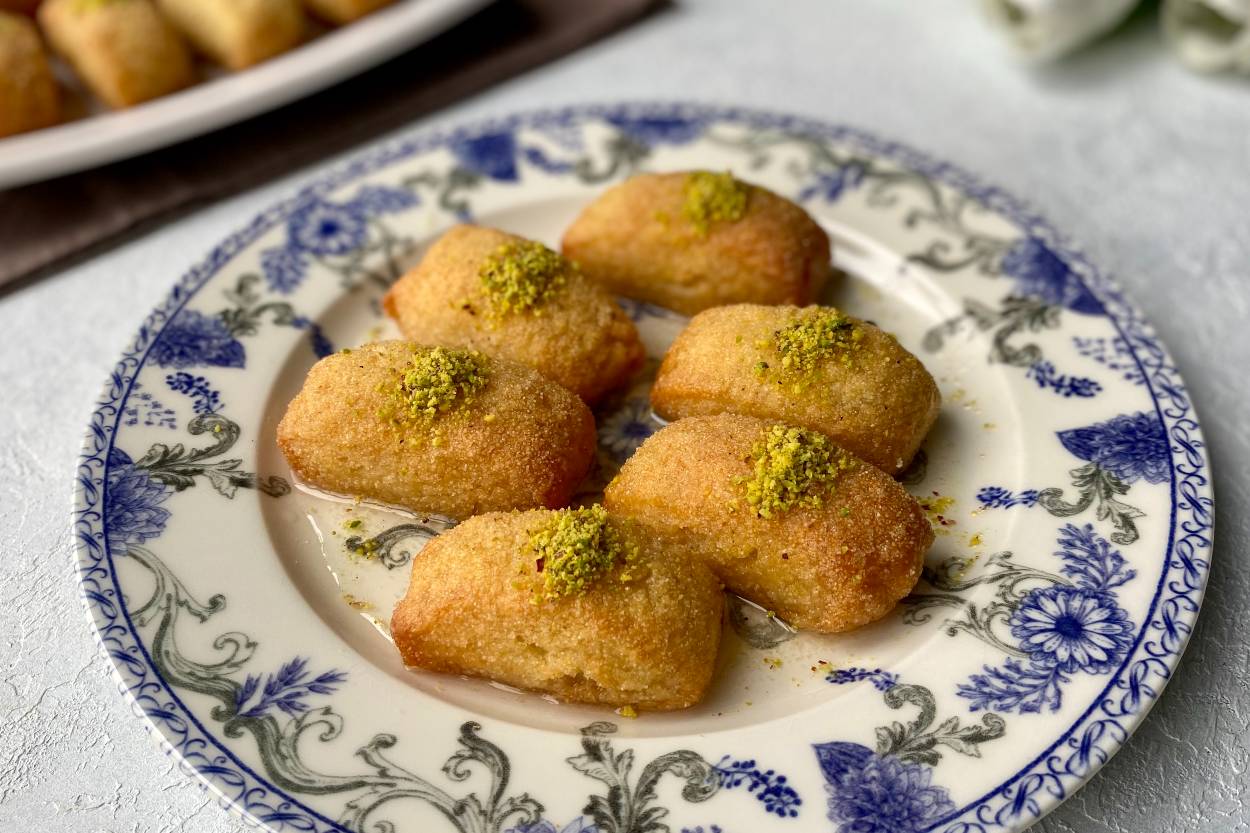 Kolay İrmik Tatlısı Tarifi