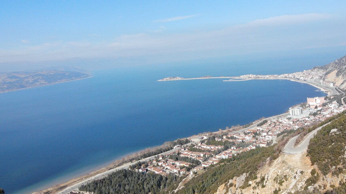 Eğirdir Gölü Nerede, Nasıl Gidilir? Özellikleri, Yol Tarifi ve Bilgi