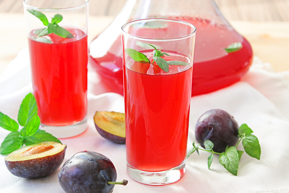 Mürdüm Eriği Suyu Tarifi