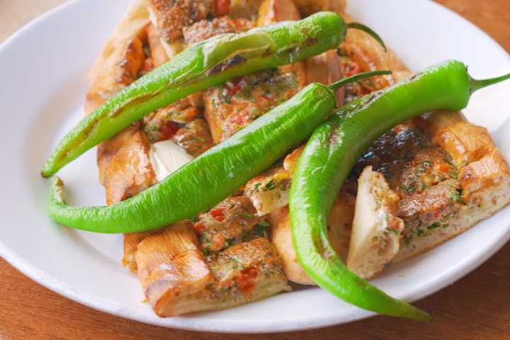 lalezar-pide-salonu-aydin