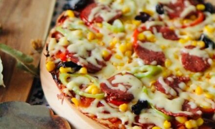 Fırınsız Mayasız: 15 Dakikada Tava Pizzası