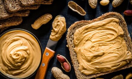 YAPIMI KOLAY YER FISTIĞI EZMESİ