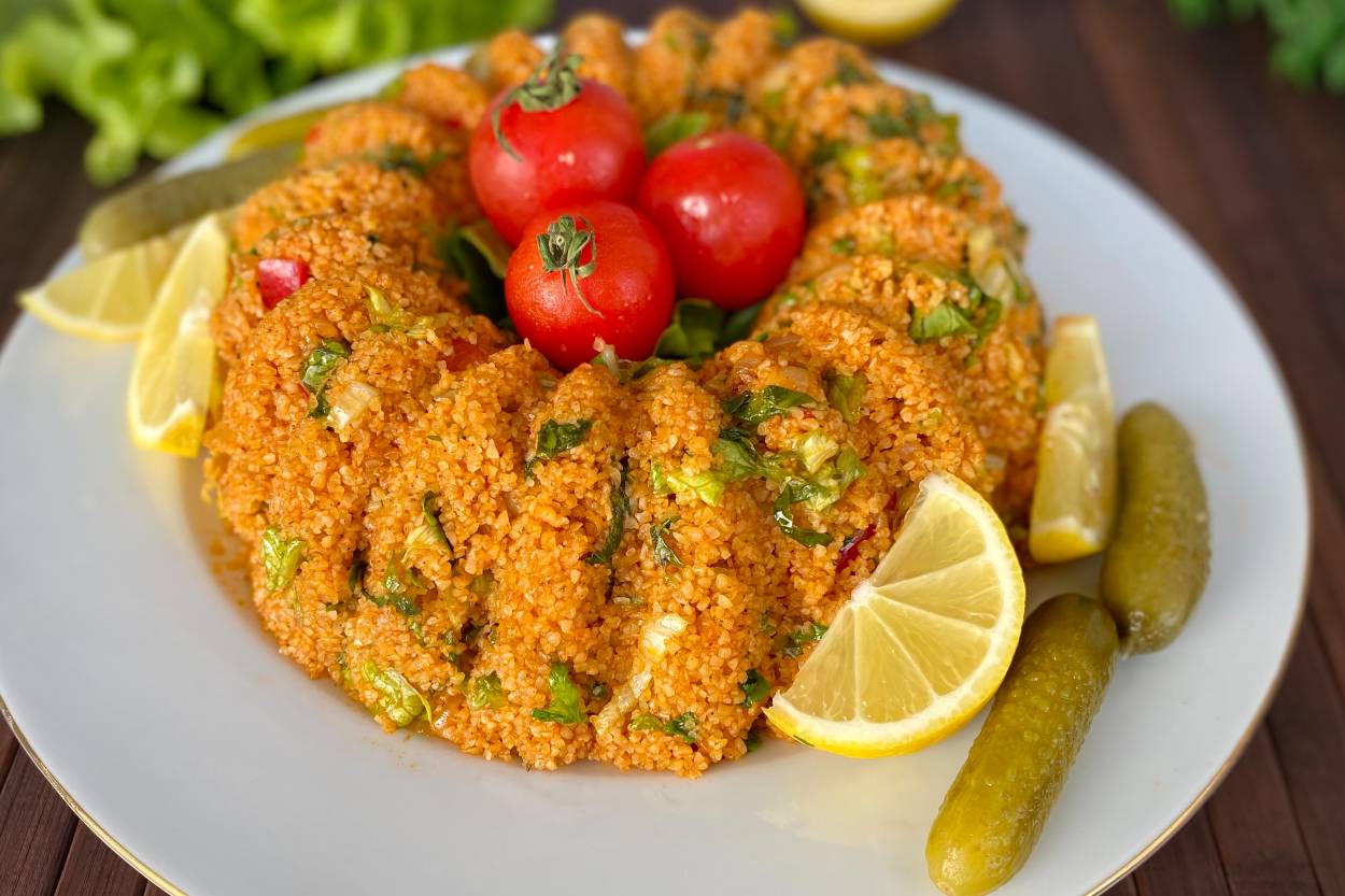 Tencerede Kısır Tarifi