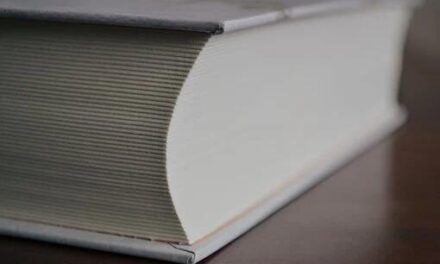 Zümrüt İsminin Anlamı Nedir? Zümrüt Ne Demek, Ne Anlamına Gelir?