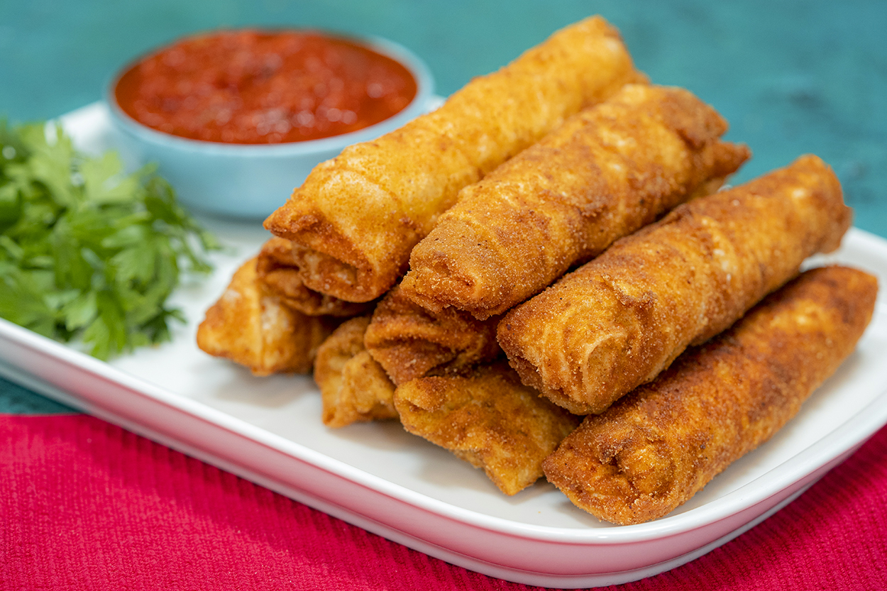 Pizza Tadında Paçanga Böreği Tarifi