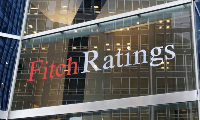 Fitch, ABD’nin kredi notunu düşürdü – Para Dergi