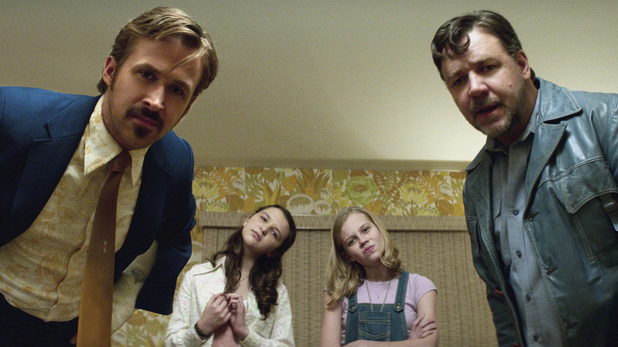 Ryan Gosling, Daisy Tahan, Angourie Rice, Russell Crowe in the film "The Nice Guys"
