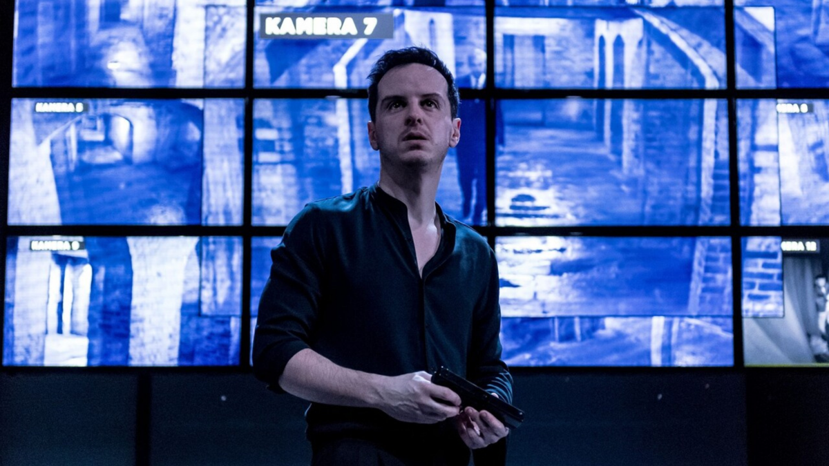 Andrew Scott sahnede Hamlet’i oynarken ‘dizüstü bilgisayar’ kullanan izleyiciyi fark edince…