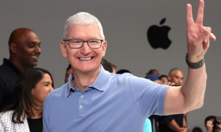 Apple’ın CEO’sunun geliri önceki seneye göre düştü (Rakamı duyunca üzüleceksiniz)