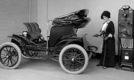 110 yıl önce New York sokaklarında elektrikli araçlar geziniyordu! (Bu fotoğraf YZ hilesi değil)