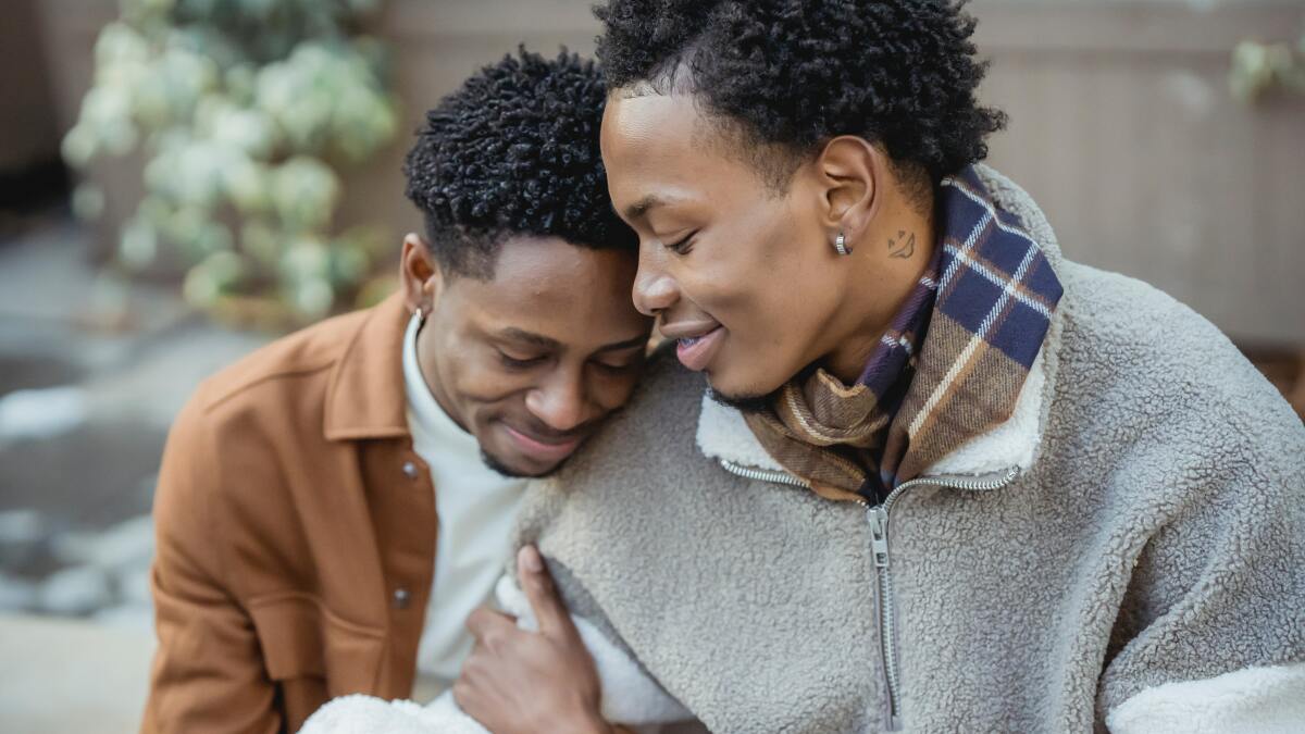 Best bisexual dating apps in 2024 (UK)