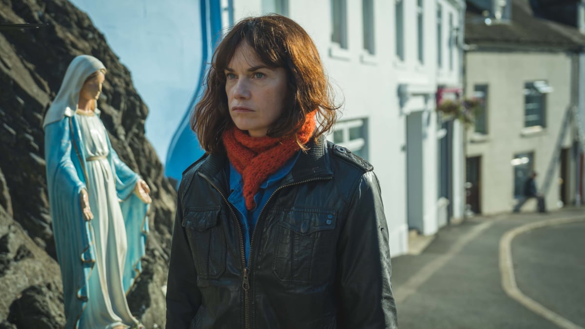 Showtime's intense 'The Woman in the Wall' trailer delves into very real history