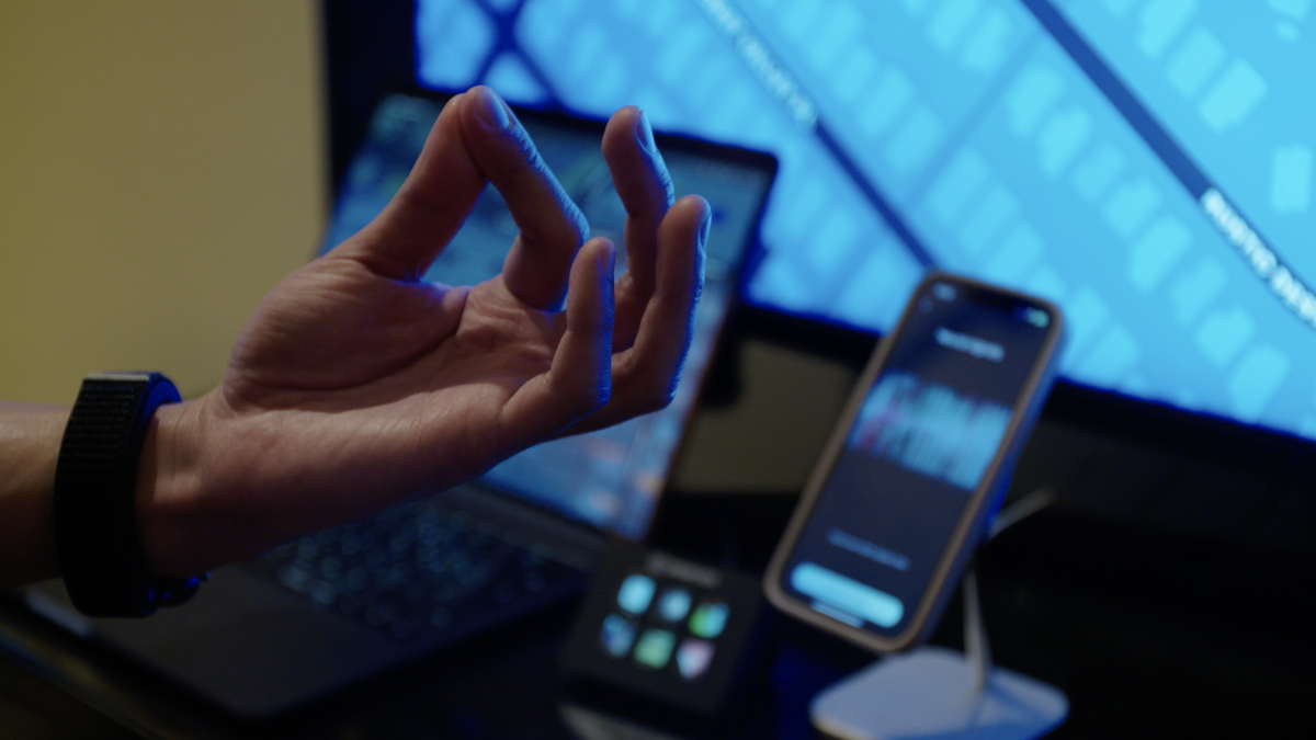 CES 2024: Control your Apple devices with the wave of your hand