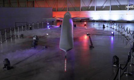 NASA reveals its X-plane. It will fly over the U.S. at supersonic speed.