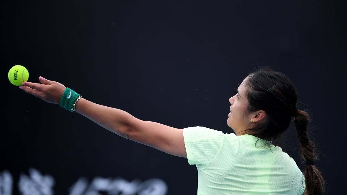 Raducanu vs. Rogers livestream: Watch 2024 Australian Open for free