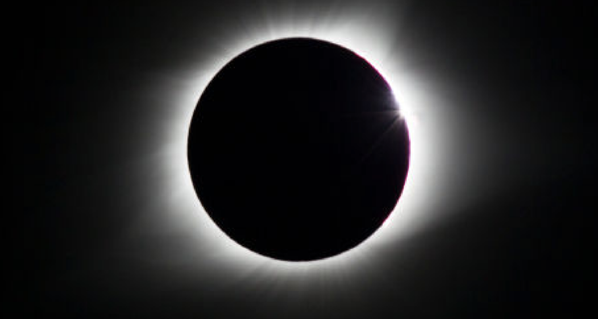 The thrilling solar eclipse is soon. An expert gave us viewing tips.