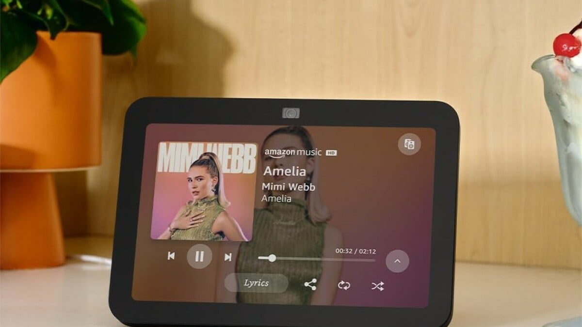 Amazon Echo Show 8 deal: Save 40%