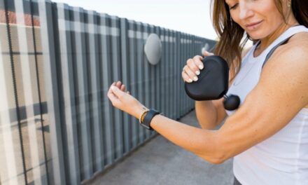 Best massage deal: Get the Therabody Theragun Mini (1st gen) for just $149.99 at Best Buy