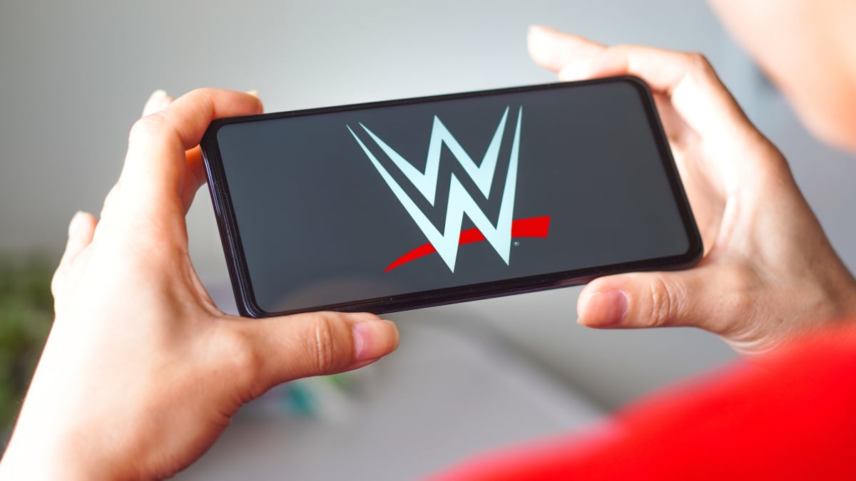 Netflix signs deal with WWE to exclusively stream live weekly ‘Raw’